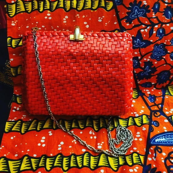 Super cute plastic covered VINTAGE wicker bag,, never used!!♡ - Picture 5 of 5